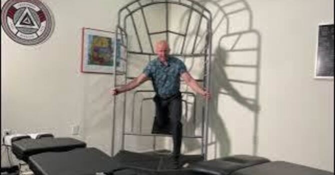 True Stretch Cage for Anterior Hip Mobility